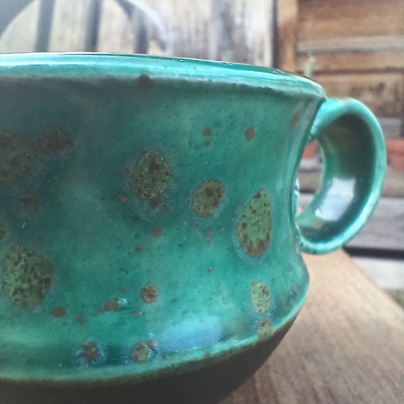 Set Of 2 Studio Pottery Mugs - Picture 8 of 8